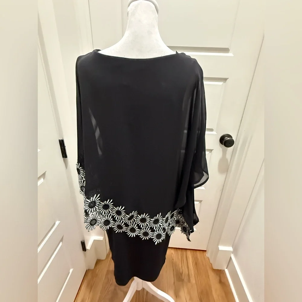 Joseph Ribkoff. Sheath Dress with Biased Cut Sheer Floral Trim Overlay. Size 6. - Picture 5 of 14